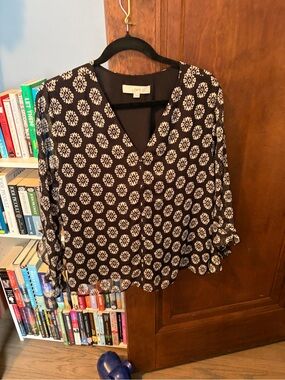 LOFT Black Floral Medallion V-Neck Ruffle Sleeve Blouse